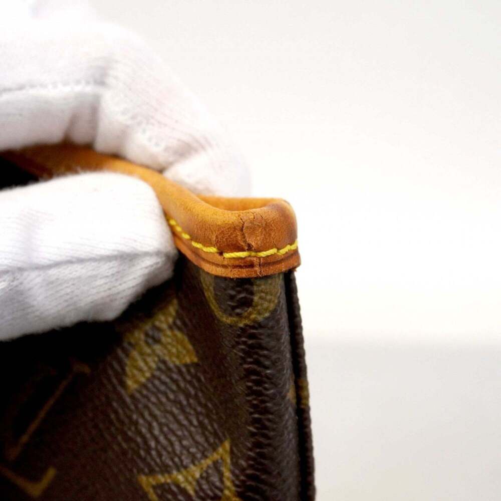 LOUIS VUITTON Authentic Brown Monogram Tote Bag - Picture 6 of 14